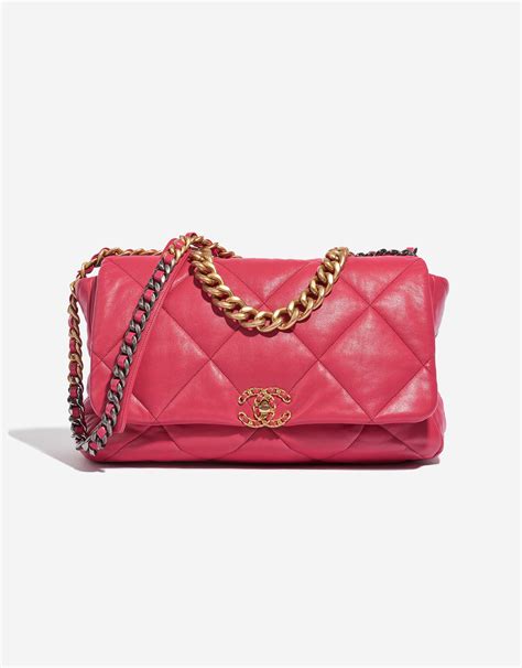 saclab Chanel bag